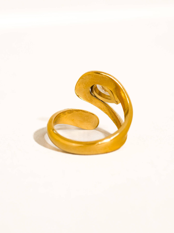 Curve Appeal Ring