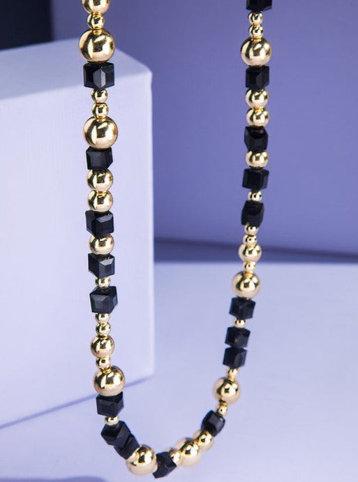 Dainty Perfection Necklace