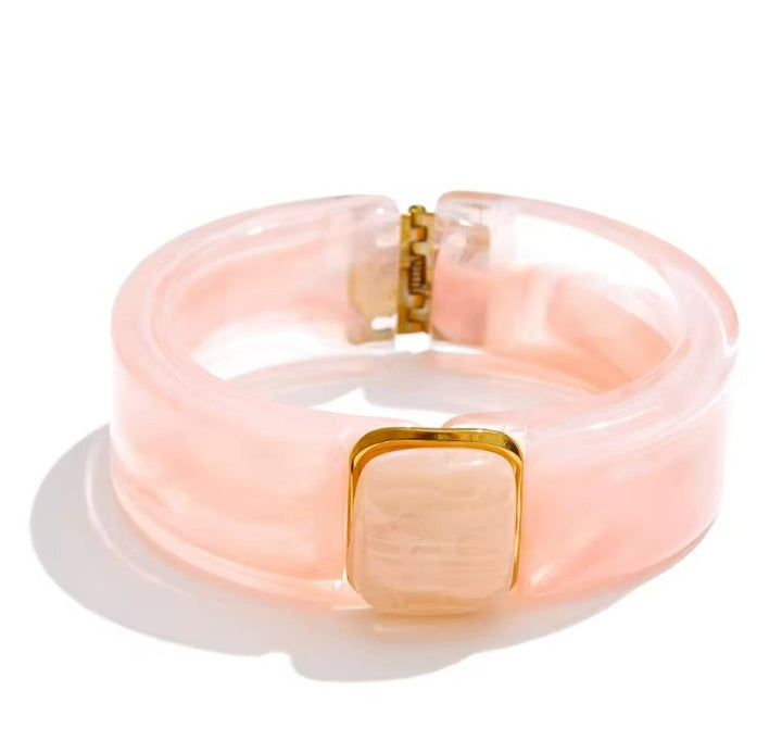 Keep It Stunning Bracelet