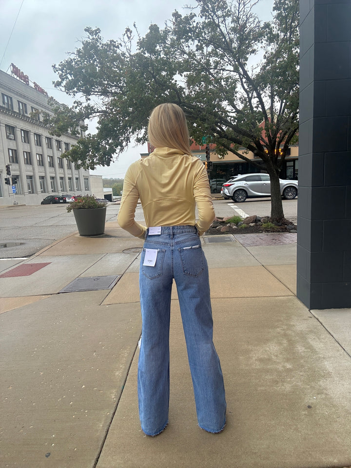 Tinley 90's Vintage High Rise Loose Bootcut