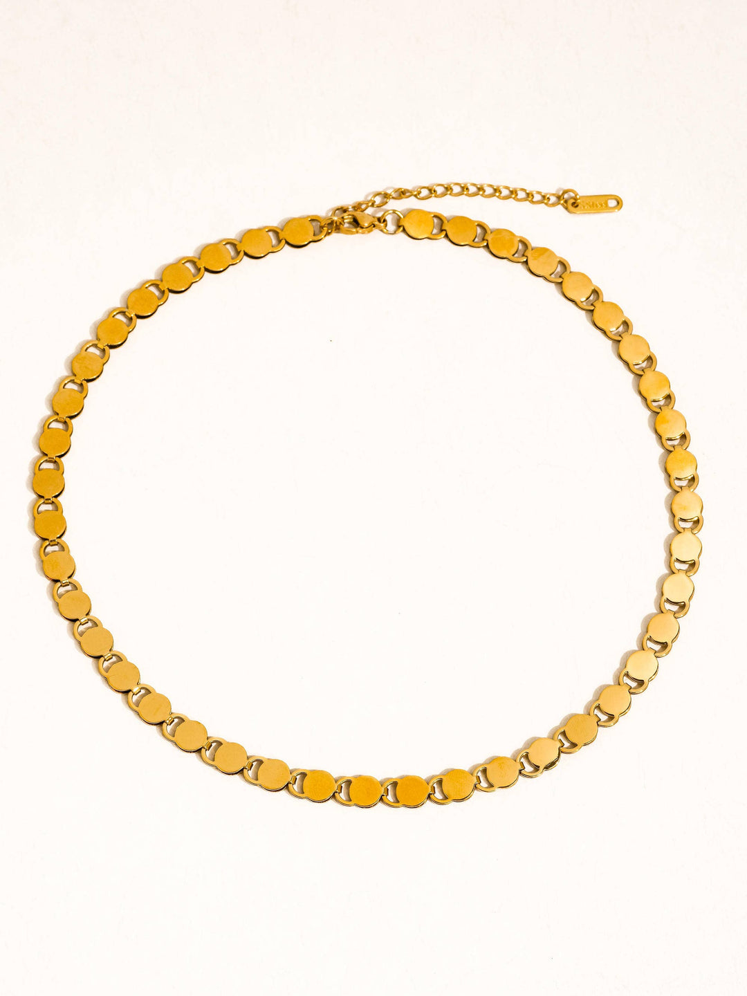 Golden Sensation Neclakce