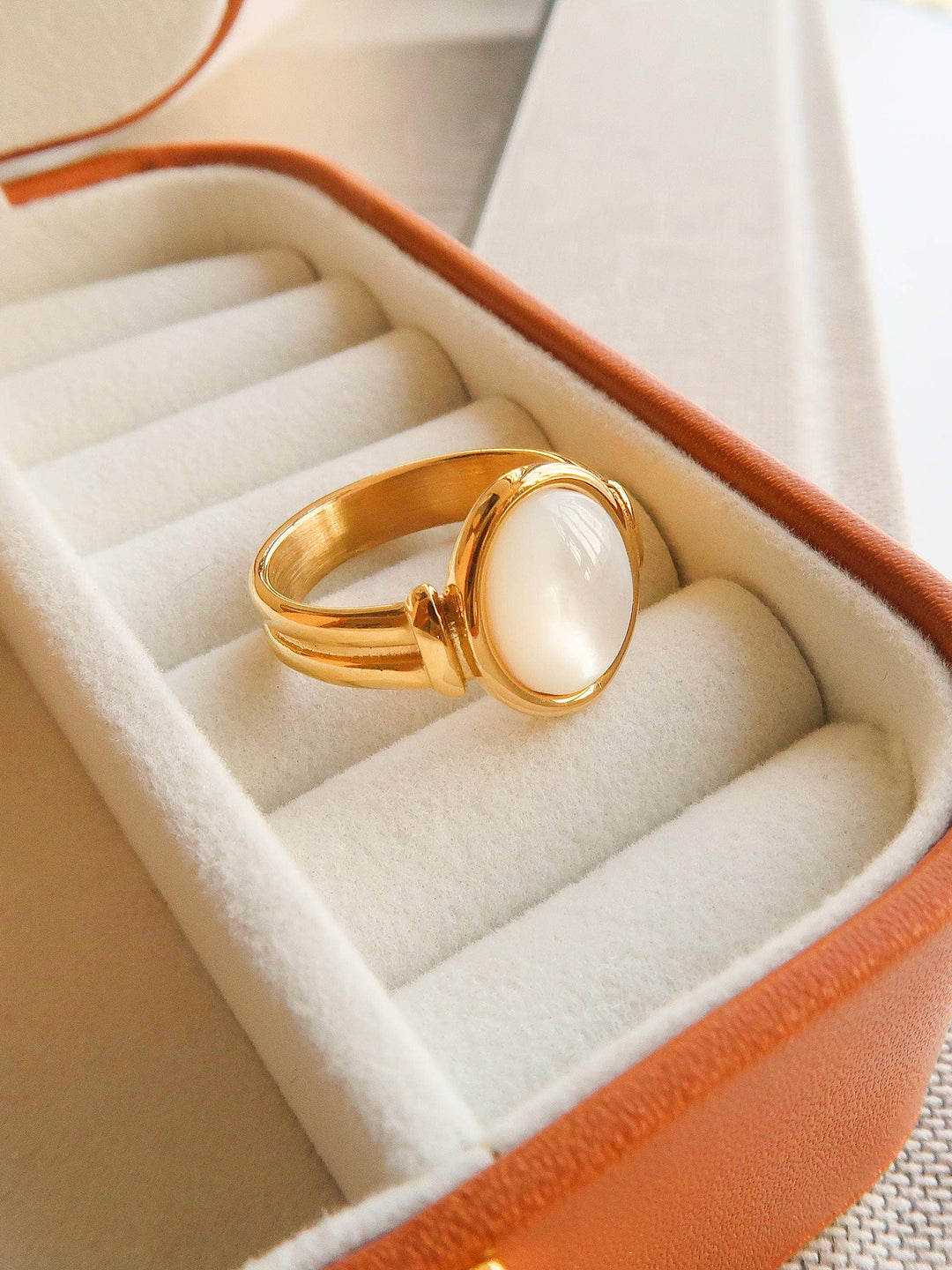Seashell Shine Ring
