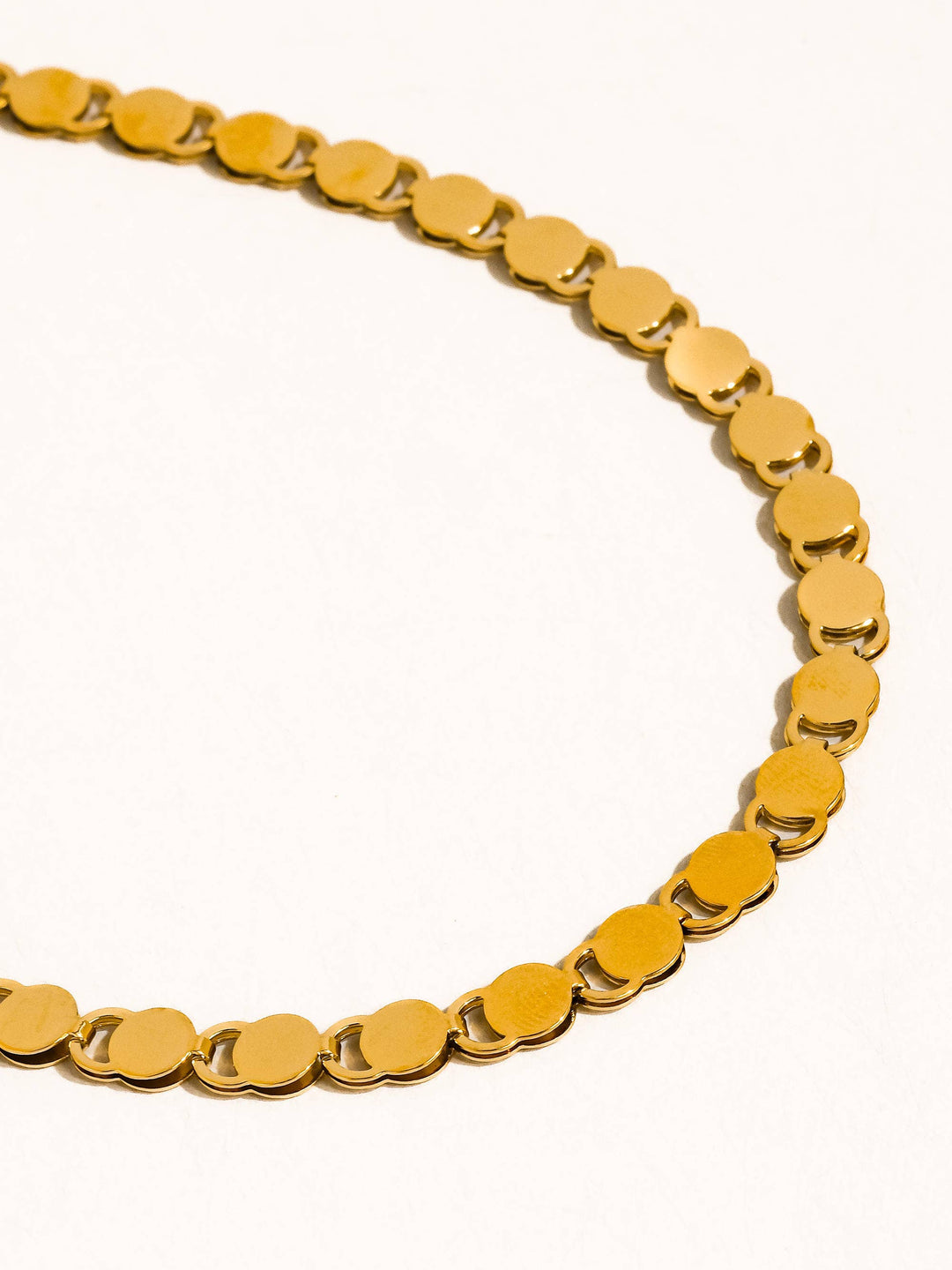 Golden Sensation Neclakce