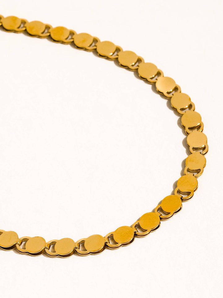 Golden Sensation Neclakce