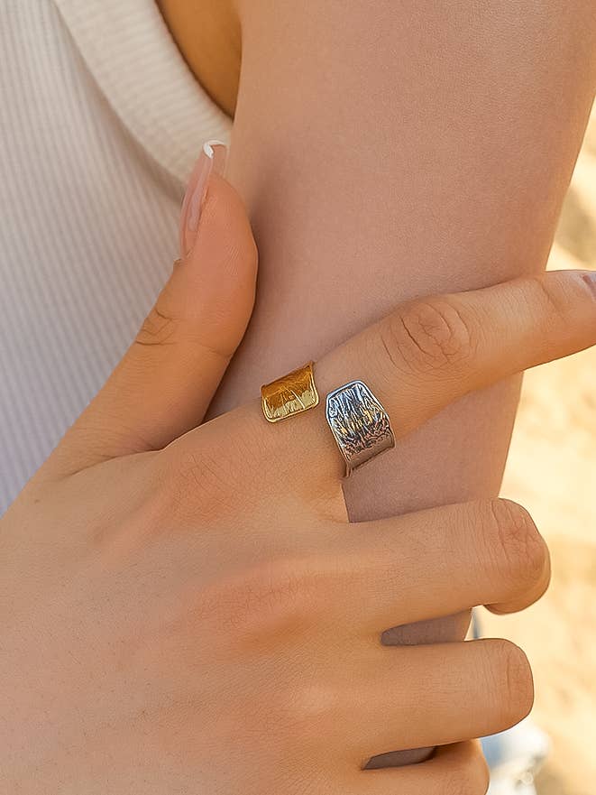 Mixed Signals Ring