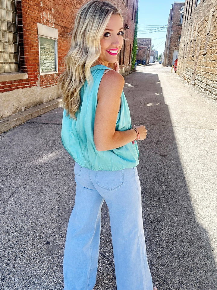 Paige Annessa 31" in Martini