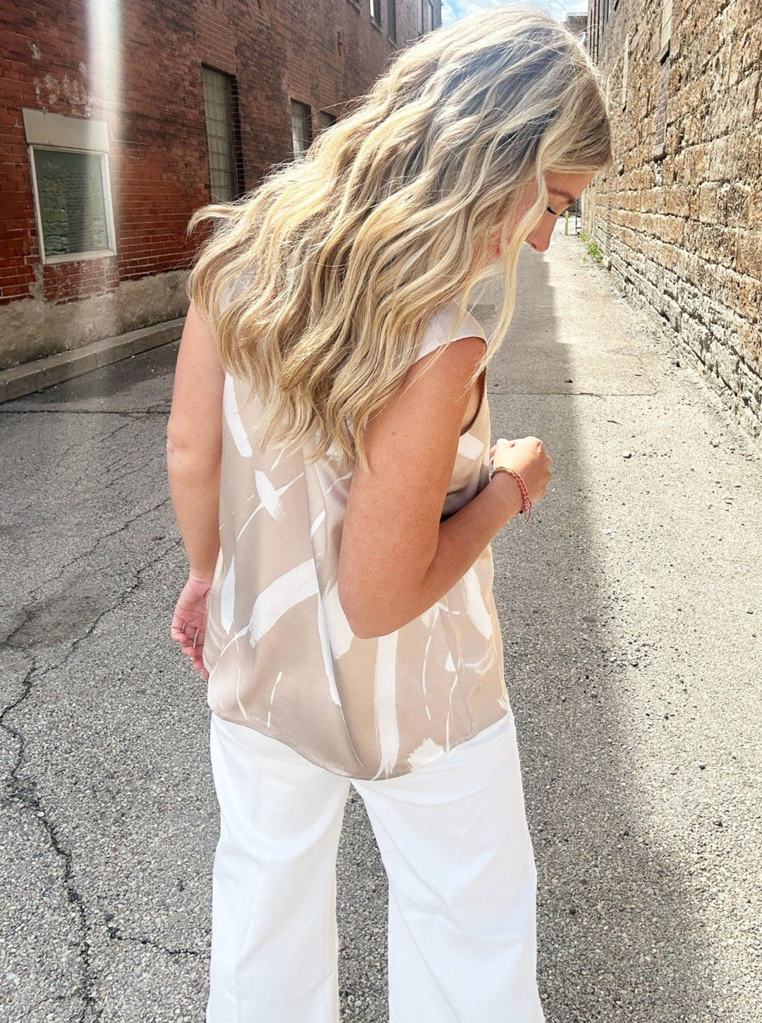 Glowing Intentions Tank