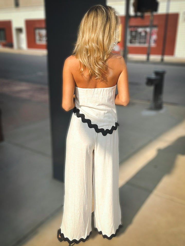 Sadie & Sage Sugarloaf Wavy Trim Pants