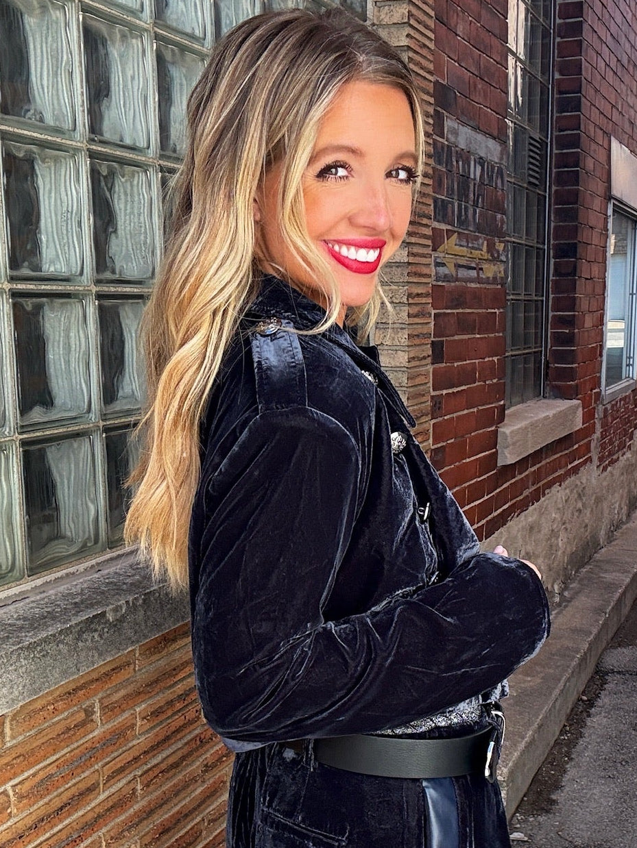 Steve Madden Minnetta Velvet Short