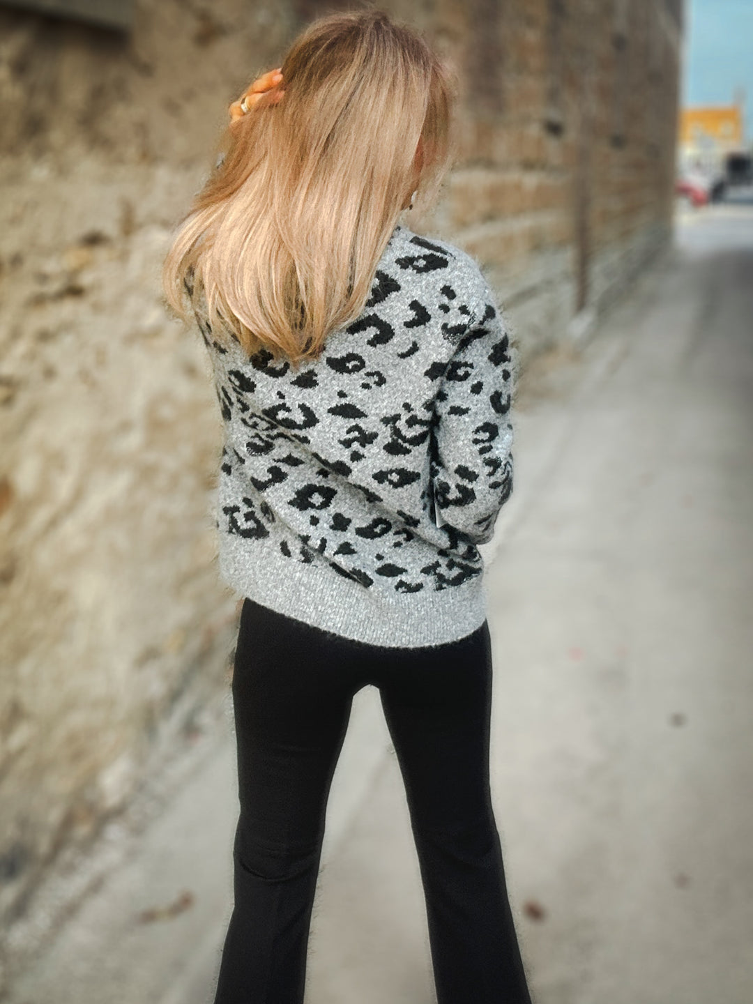 Karen Kane Spotted in Style Sweater