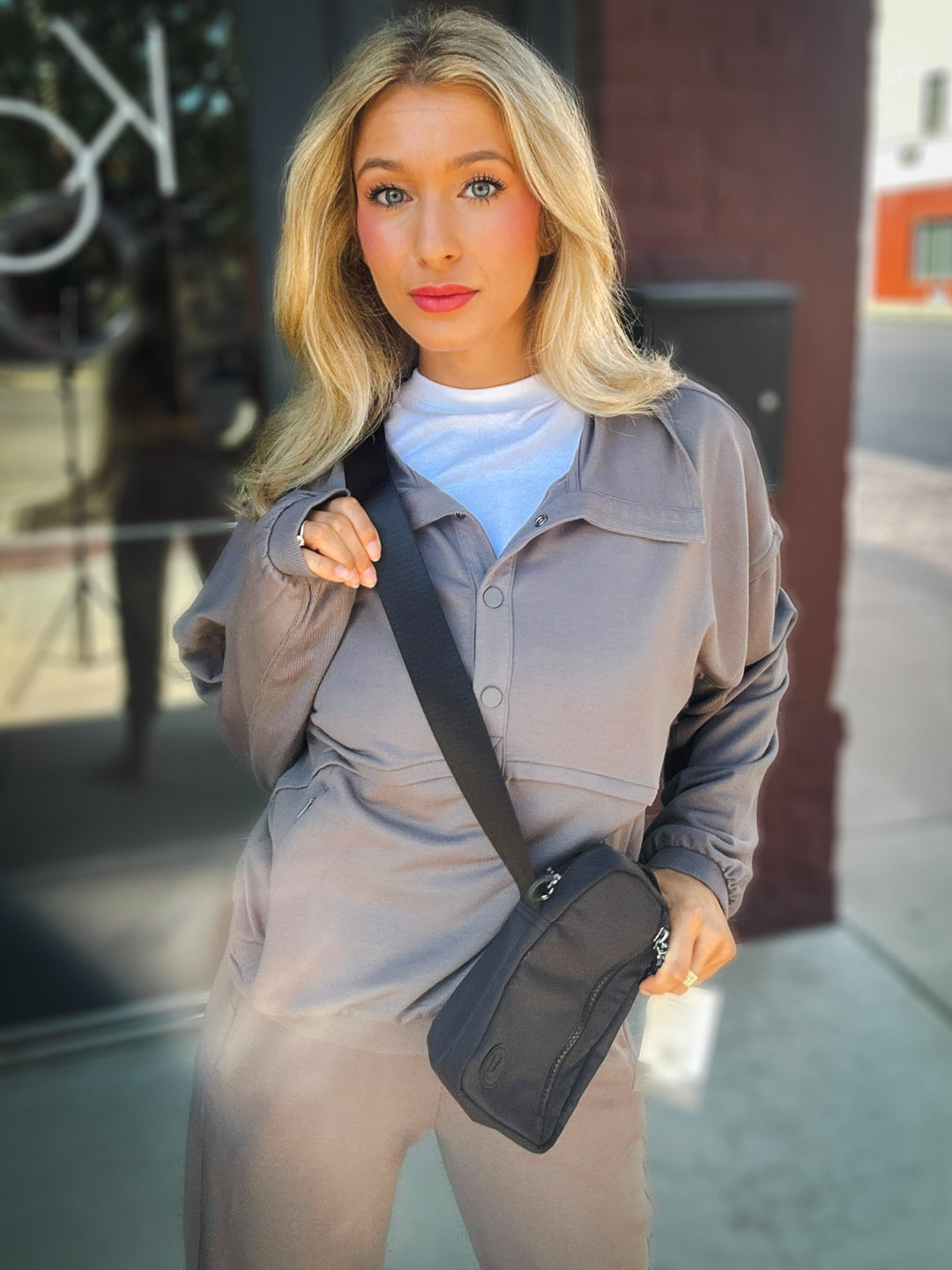 Thrive Societe Briar Snap Pullover