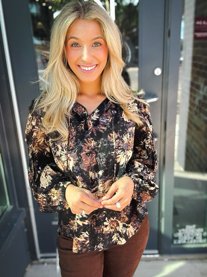 Elan Chic Candidate Blouse