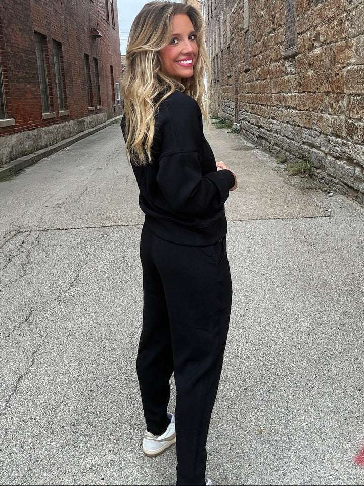 SPANX AirEssentials Slim Cuff Jogger