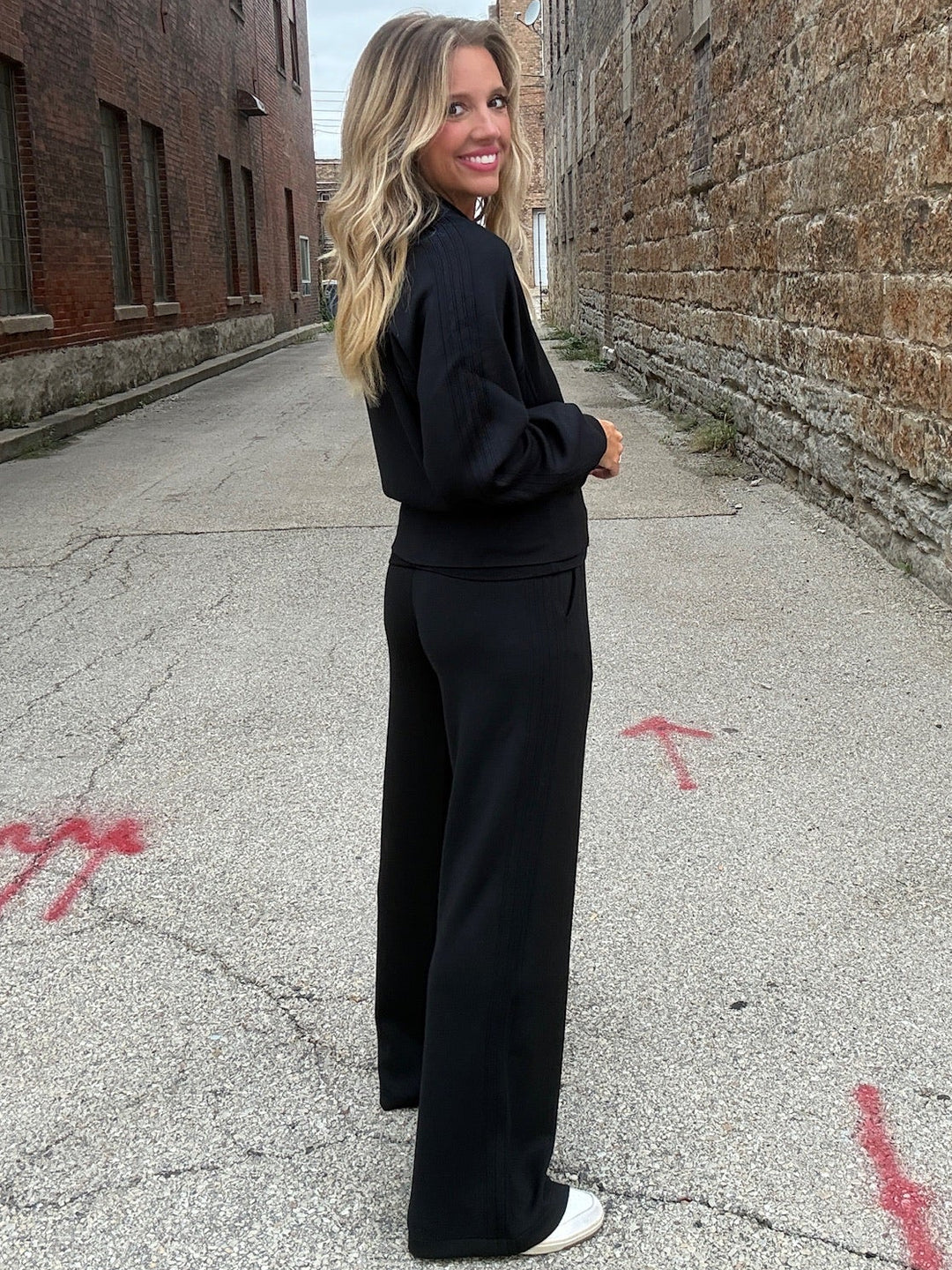 SPANX AirEssentials Pintuck Wide Leg Pant