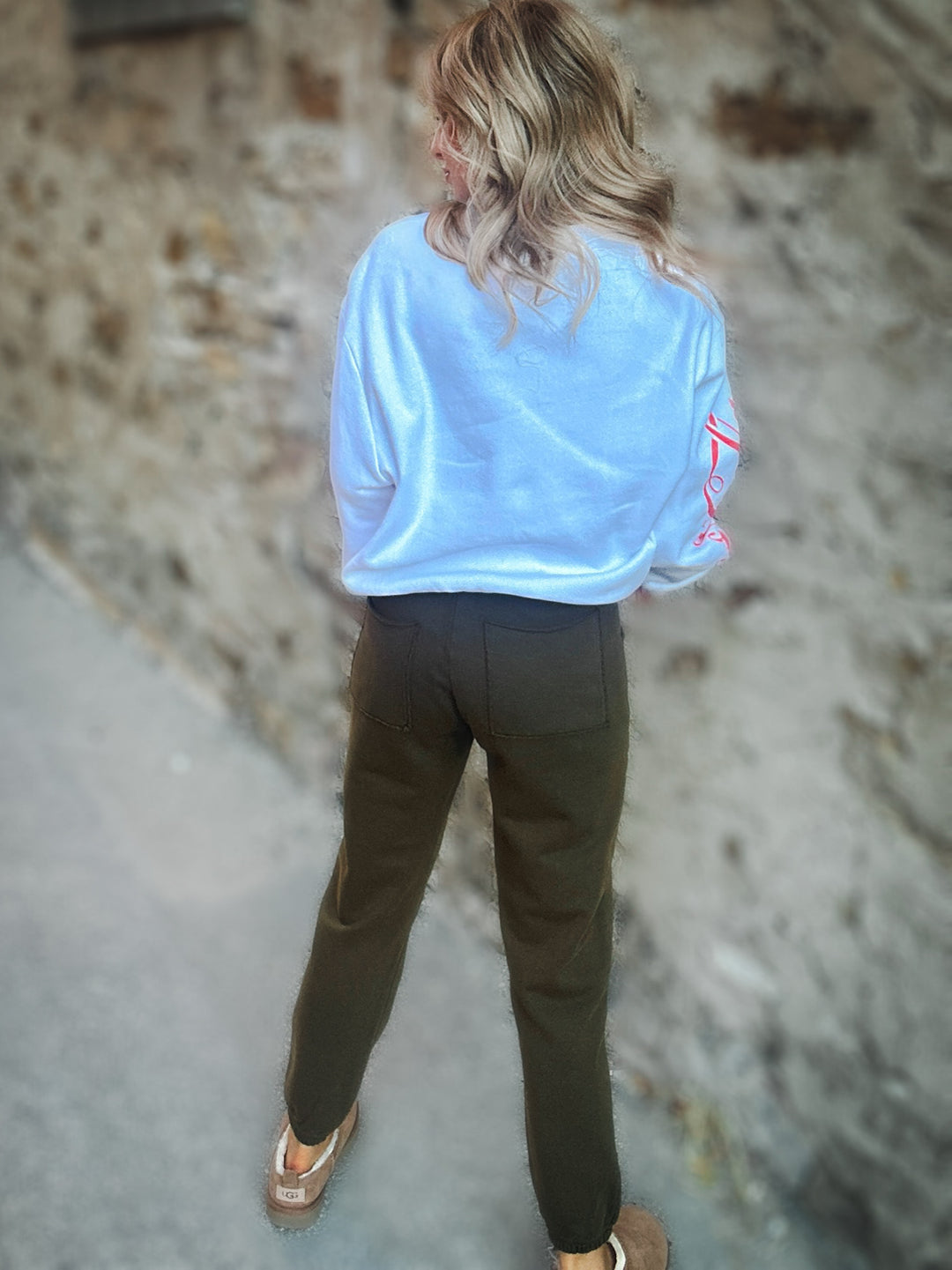 Hello Nite Elsa Jogger