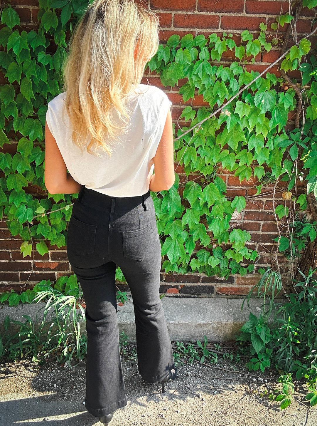 Movin' and Groovin' High Rise Flare