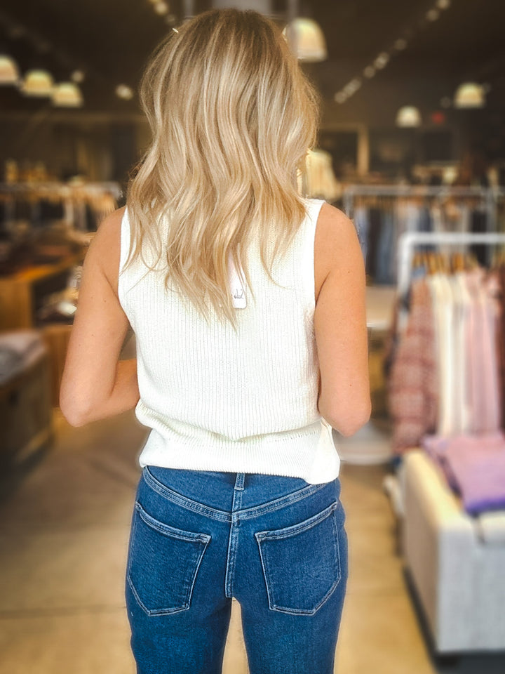 Sadie & Sage Perfume Note Cardi Vest