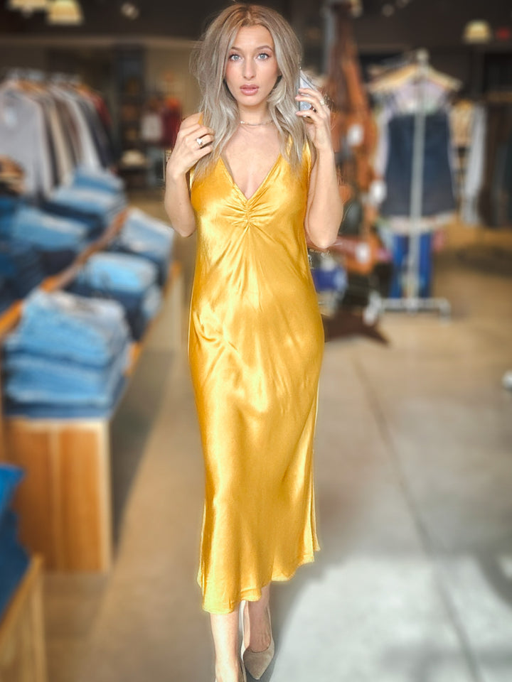 LA Made Socal V-Neck Front Shirring Dress