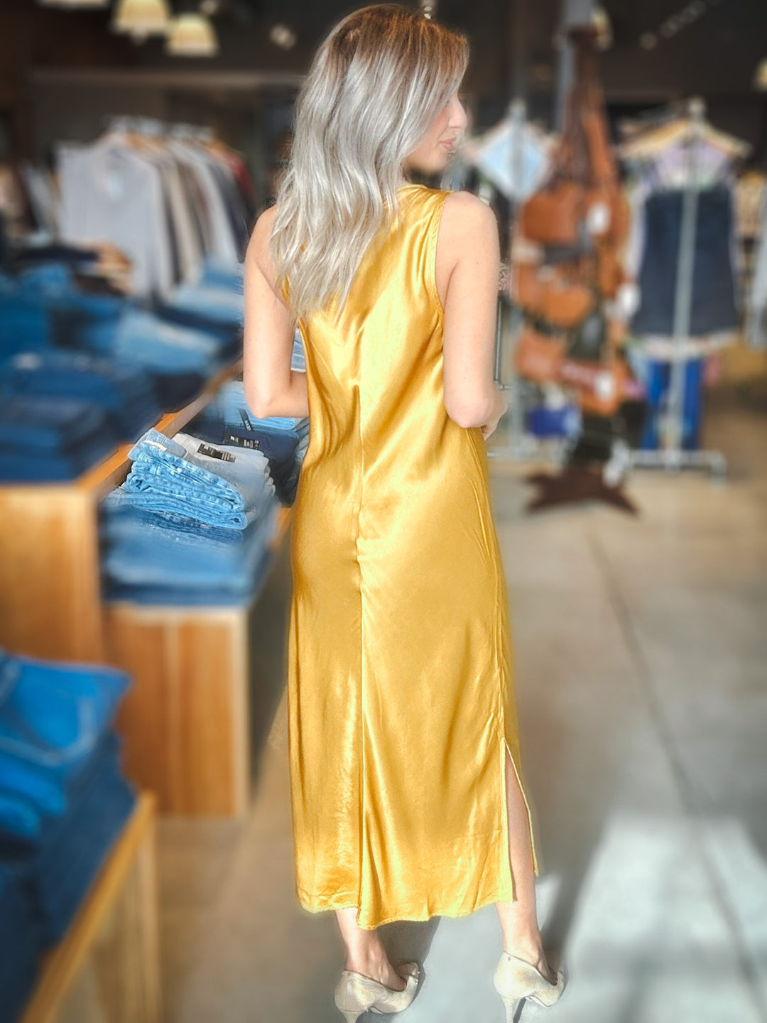 LA Made Socal V-Neck Front Shirring Dress
