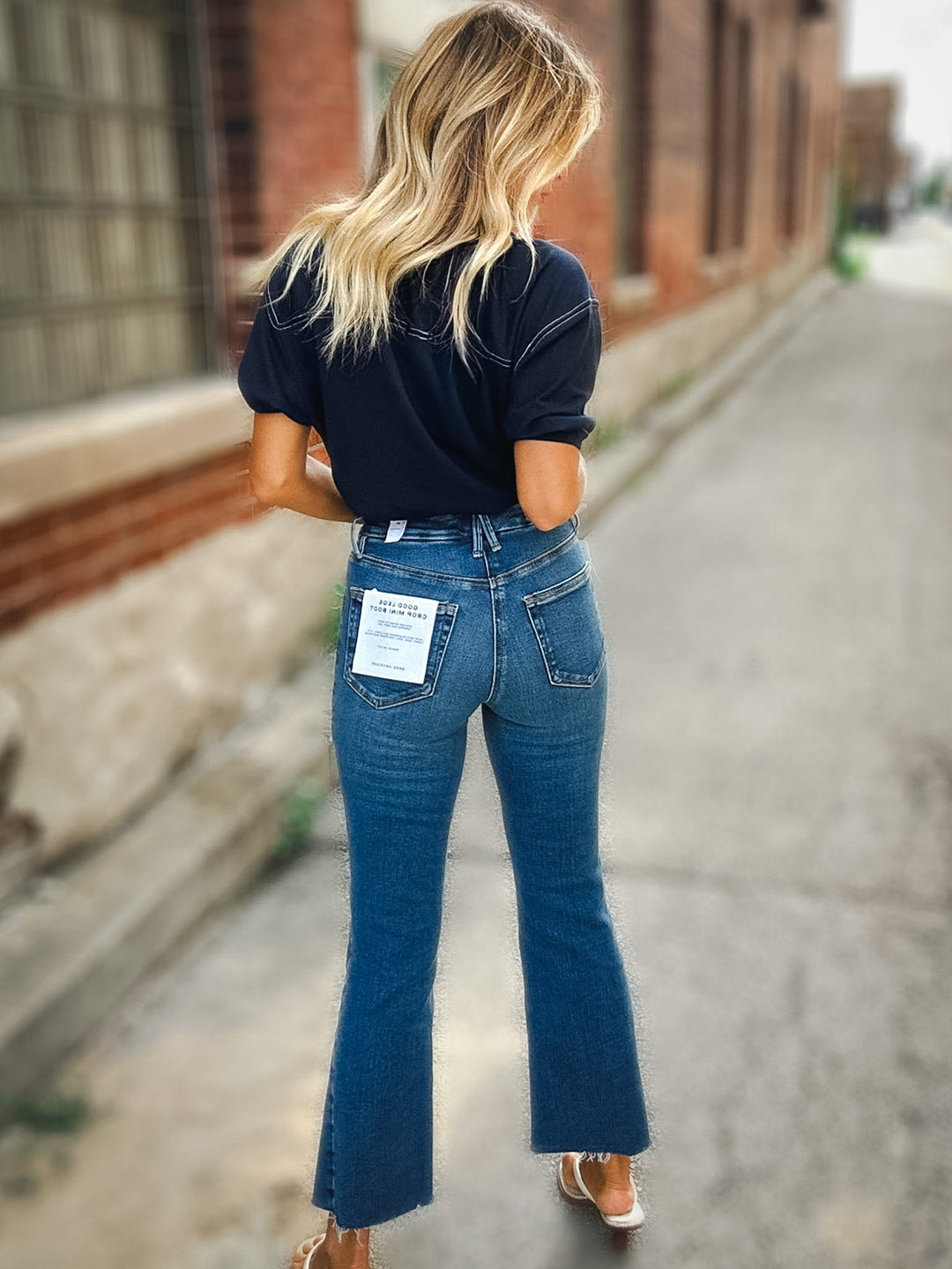 Good American Soft Tech Good Legs Cropped Bootcut