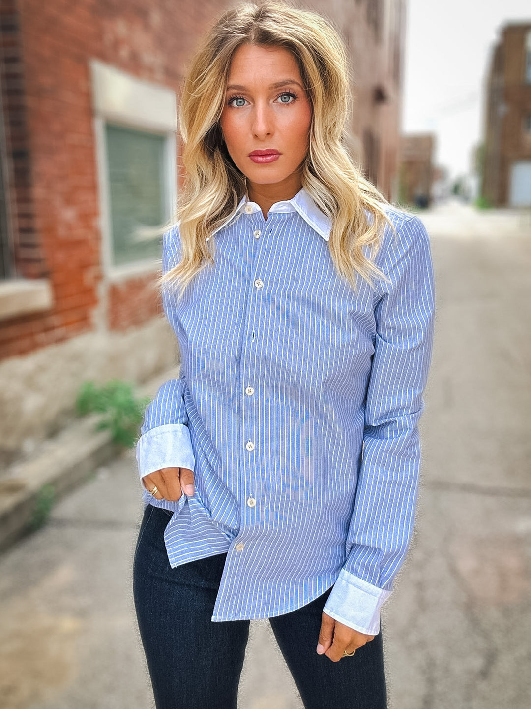 Good American The Oxford Contrast Shirt