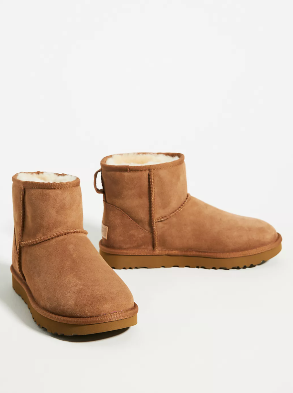UGG Classic Mini II