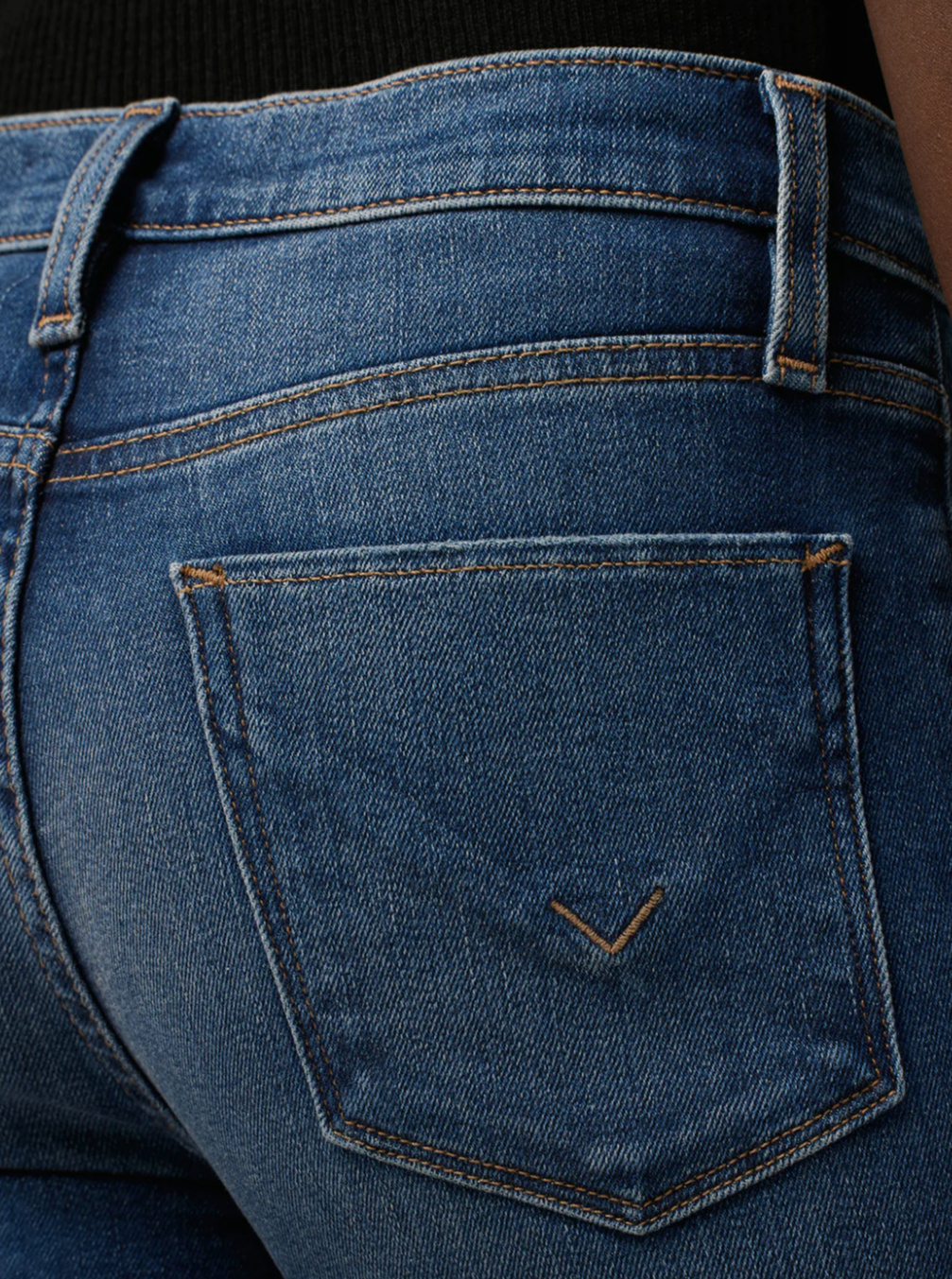 Hudson Nico Mid-Rise Straight Ankle in Mission