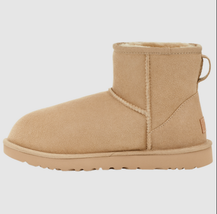 UGG Classic Mini II