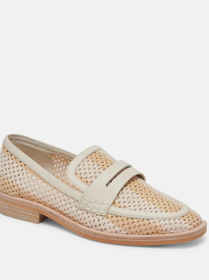 Dolce Vita Halley Flats