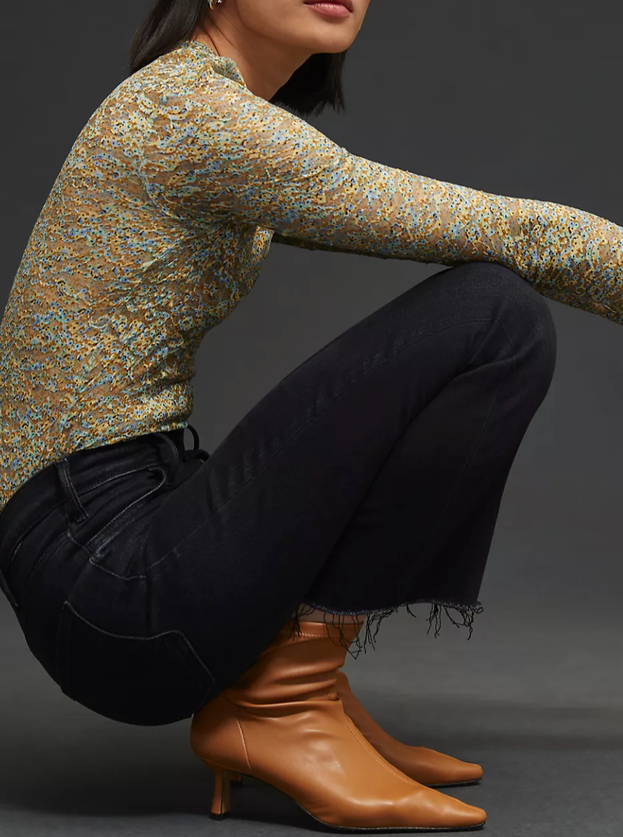 The Hustler Ankle Fray in Encounters At Night