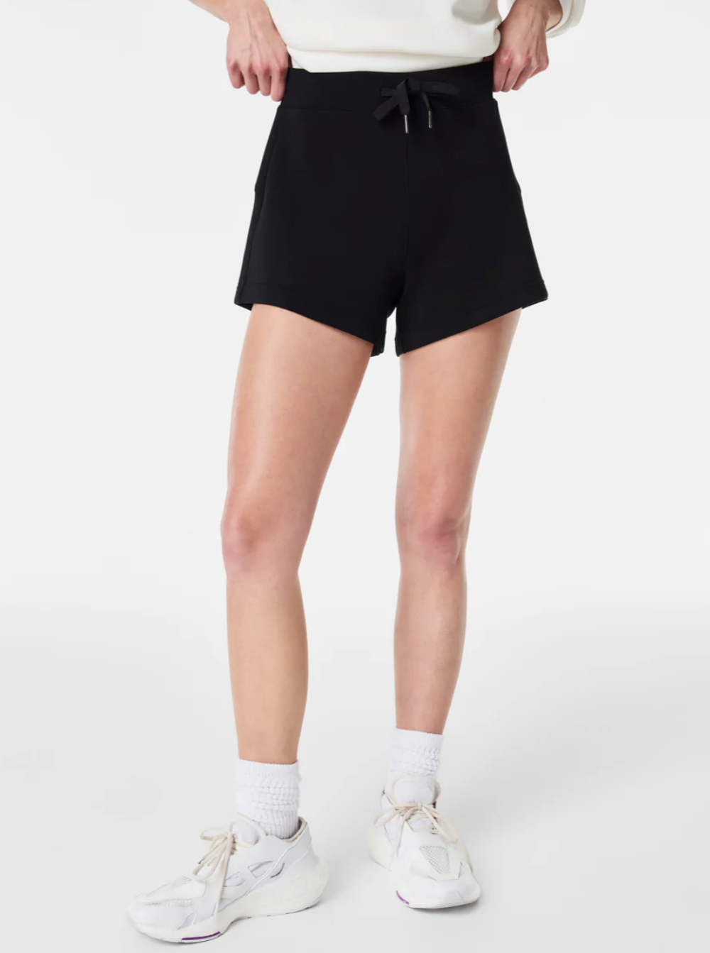 SPANX AirEssentials 4" Short