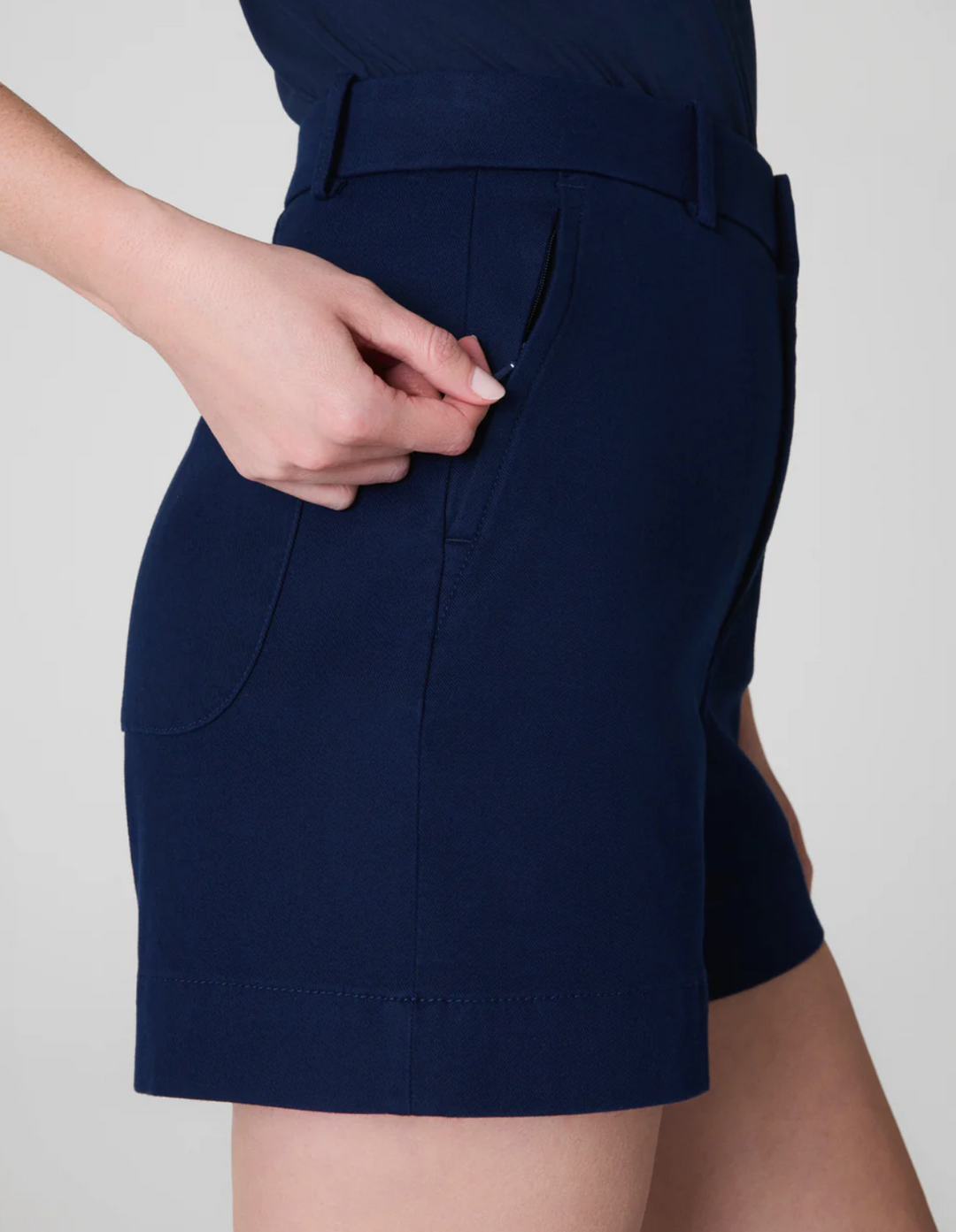 SPANXsupersmooth Stretch Twill 5" Short