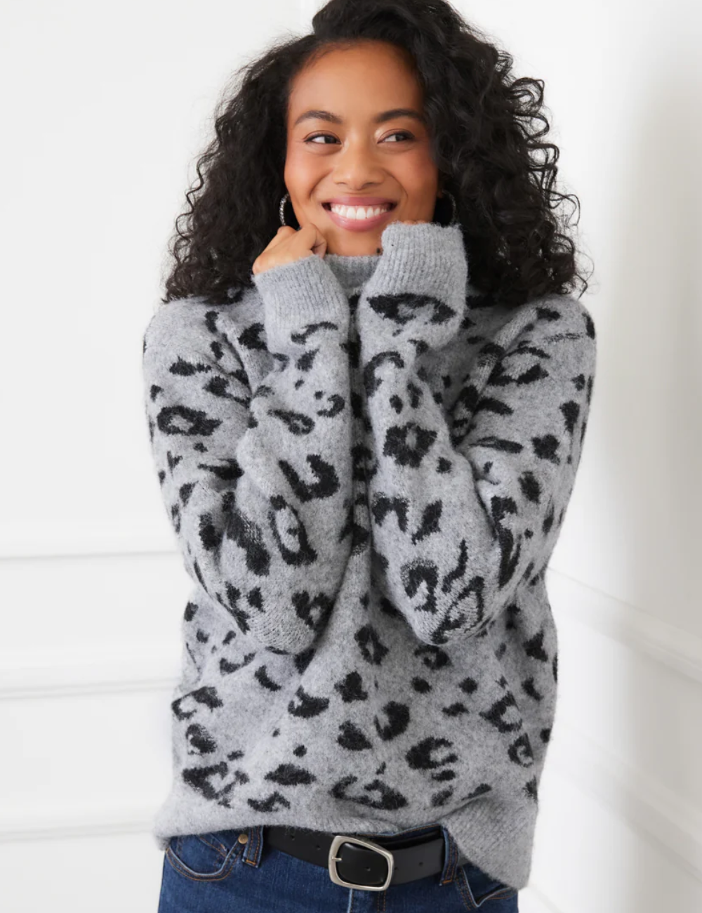 Karen Kane Spotted in Style Sweater