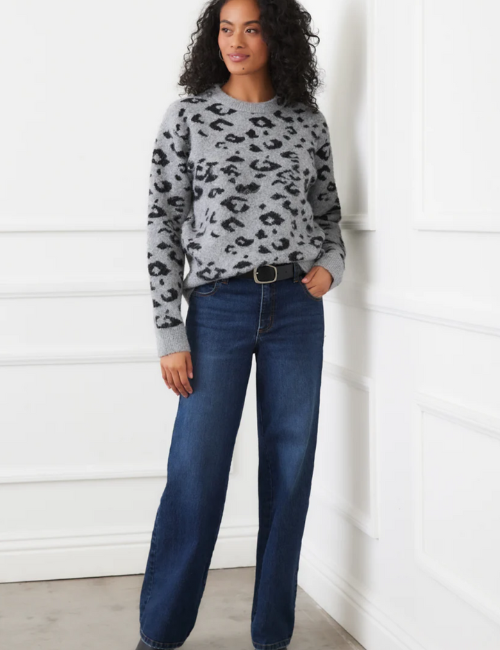 Karen Kane Spotted in Style Sweater