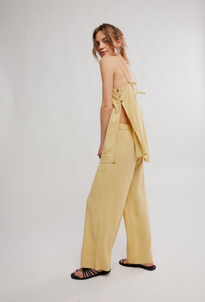 Free People Sightseer Linen Set