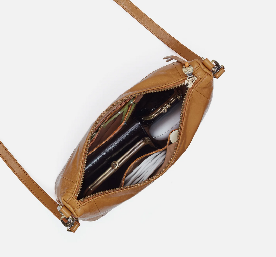 Hobo Darcy Carry-All Crossbody