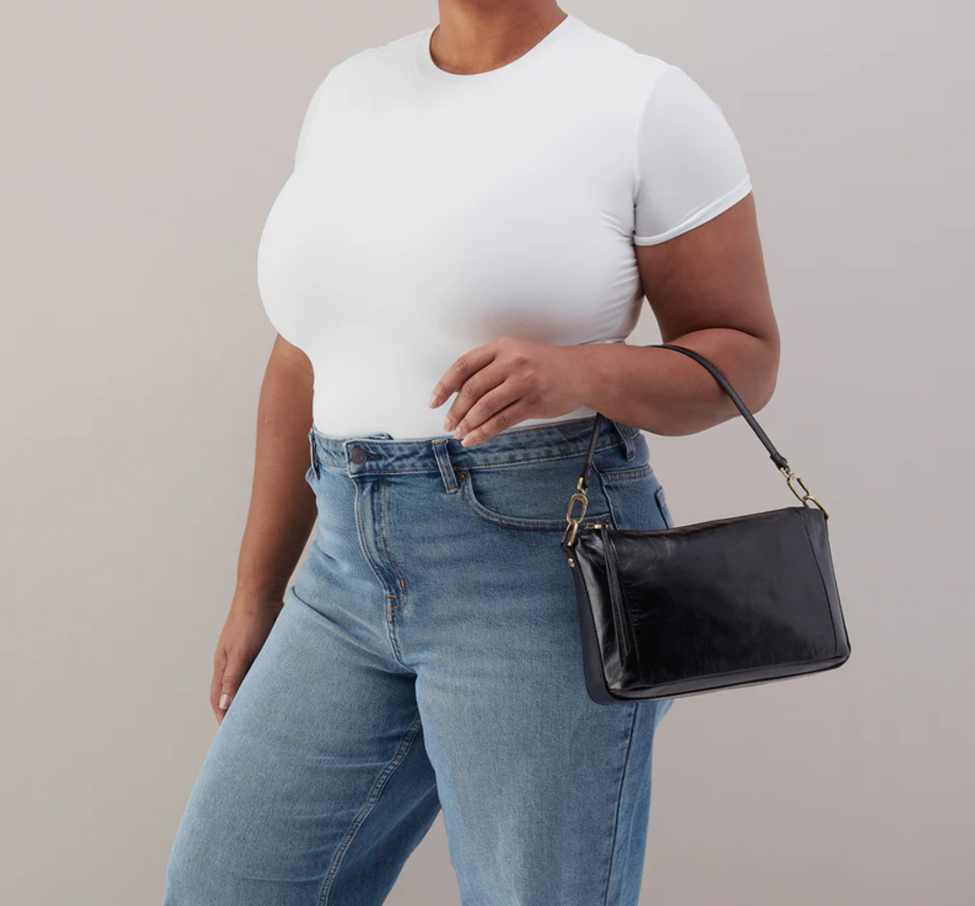 Hobo Darcy Carry-All Crossbody