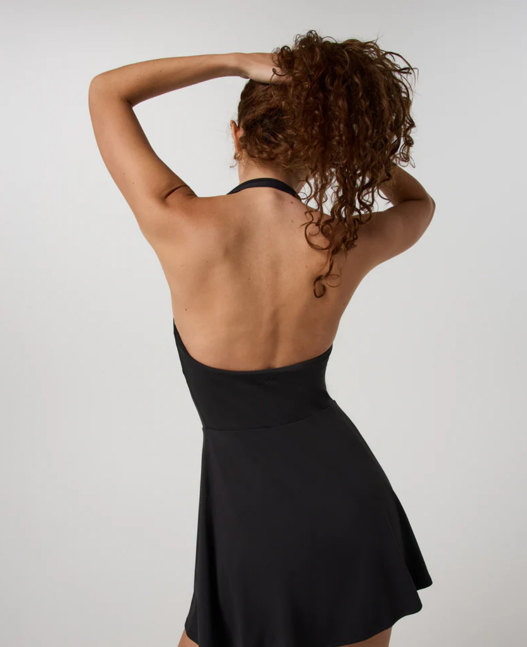 Vuori Tiebreak Halter Dress