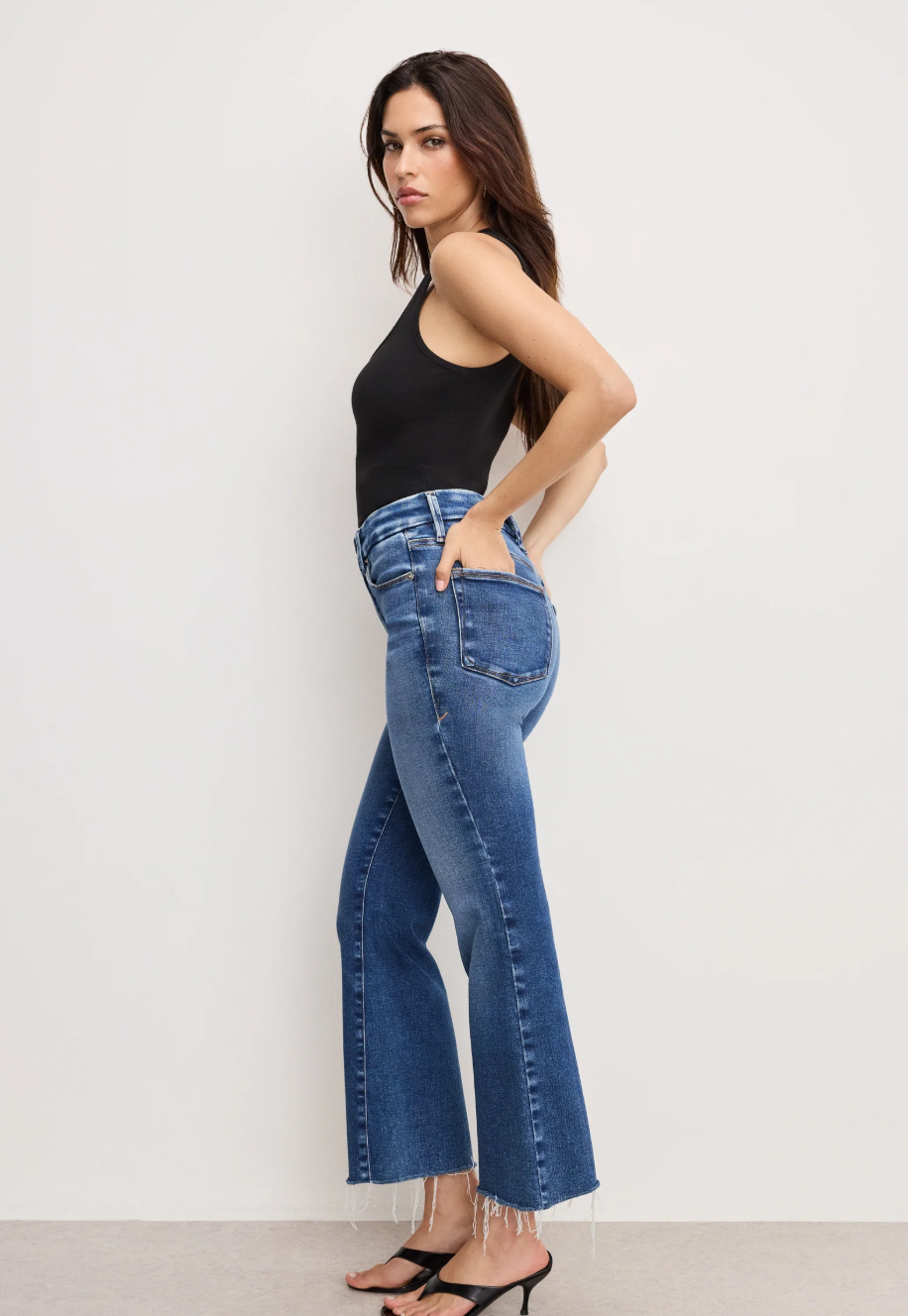 Good American Soft Tech Good Legs Cropped Bootcut