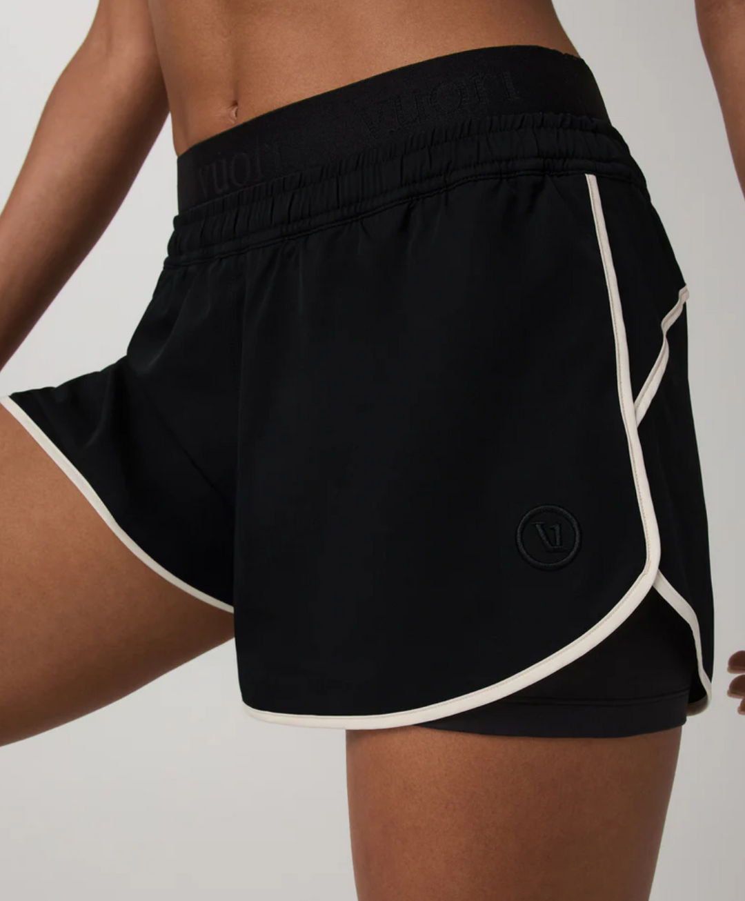 Vuori Luna Piped Short