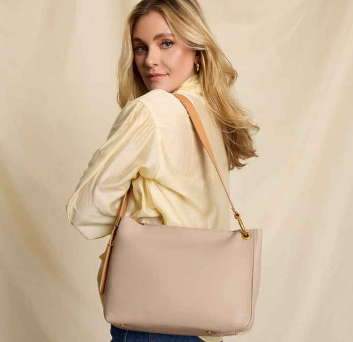Hobo Rayna Shoulder Bag