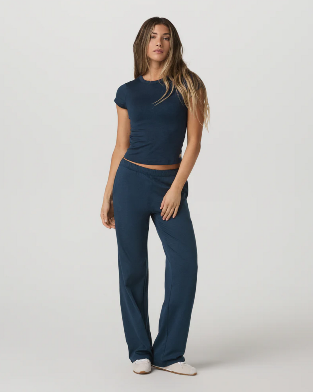 Vuori Halo Modern Straight Leg Pant (Short)
