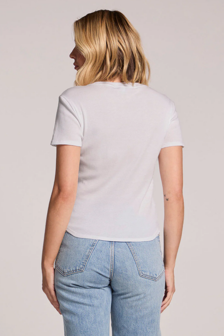 Chaser Louisa Tee