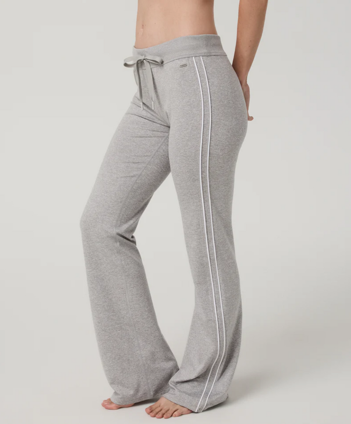 Vuori Halo Low Rise Slim Flare Retro Pant