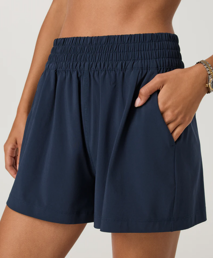 Vuori Villa Short