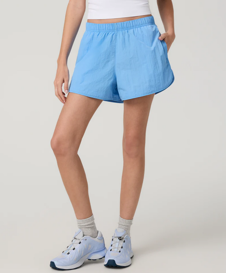 Vuori Retrograde Short - 3"