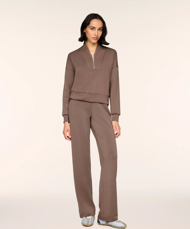 SPANX AirEssentials Straight Leg