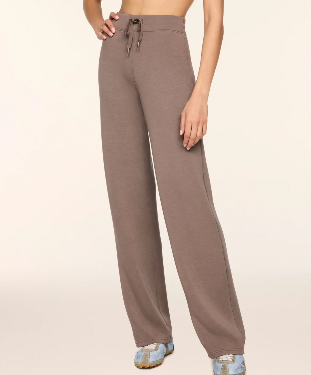 SPANX AirEssentials Straight Leg