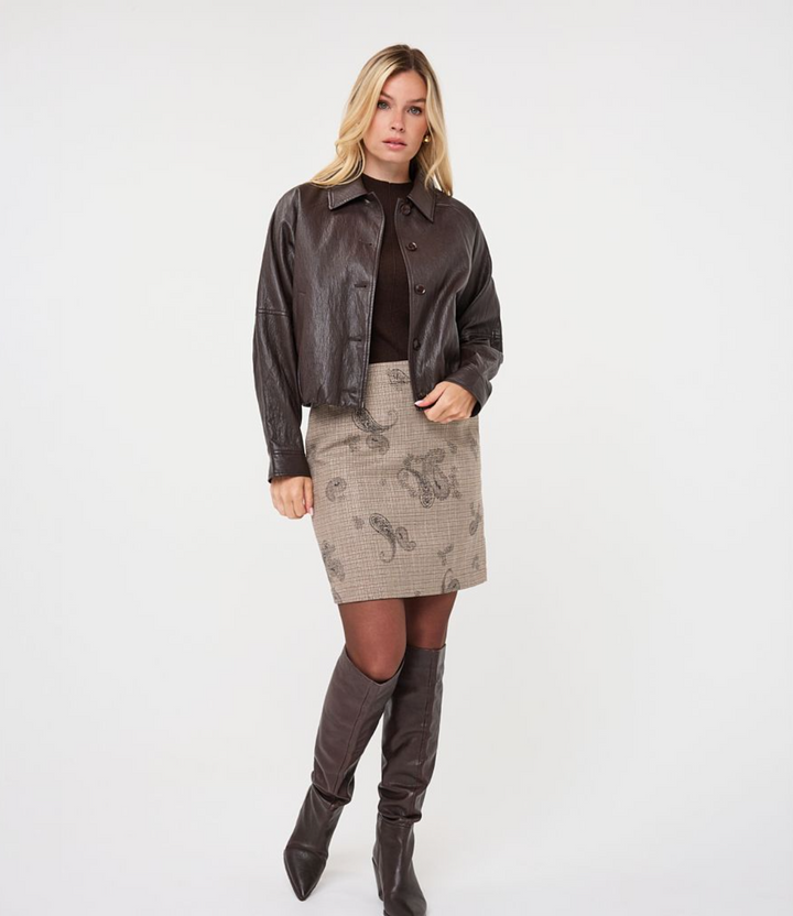EsQualo Sleek Edge Jacket