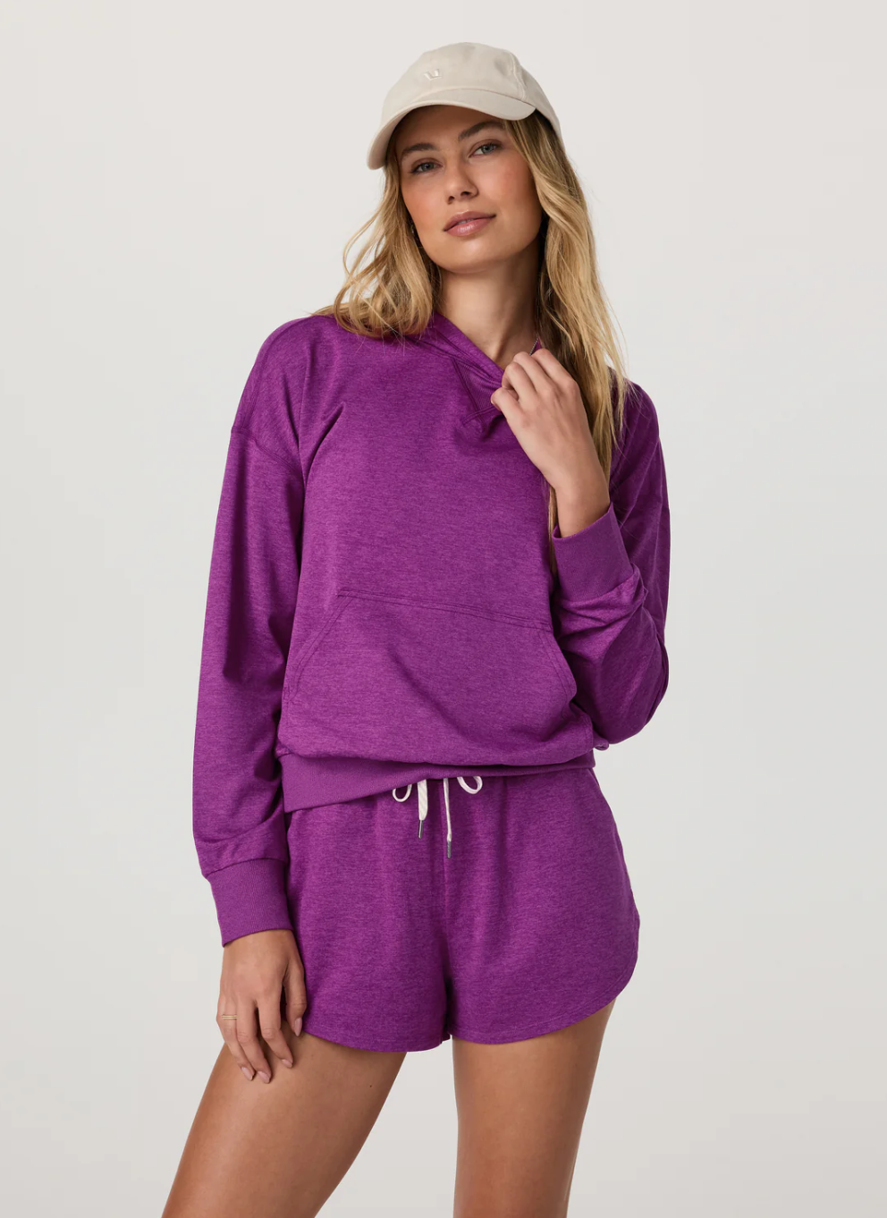 Vuori Halo Modern Pullover Hoodie